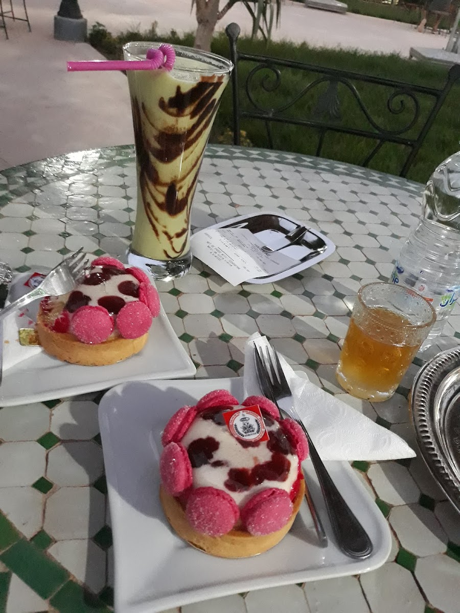 Haroune : Cafe, Patisserie & Boulangerie-7